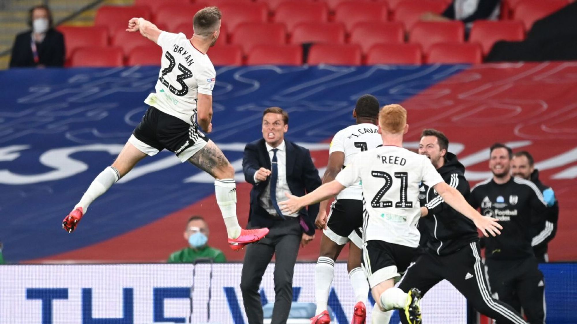 调整在国际 调整在国际